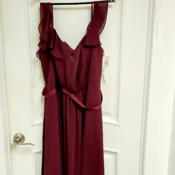 NWT Gorgeous David's Bridal Dress Size 20 - Picture 2 of 14